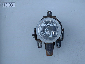 ПРОТИВОТУМАНКА ЛЕВАЯ MITSUBISHI MONTERO 3 PAJERO 3 V60 1999-2006