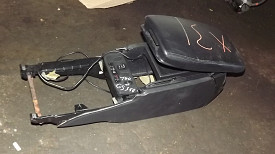 КОНСОЛЬ СРЕДНЯЯ С ПОДЛОКОТНИКОМ LEXUS GS300-350-430 S190 2005-2011