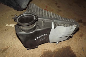 КОРПУС ВОЗДУШНОГО ФИЛЬТРА 3.2 VOLKSWAGEN TOUAREG GP 2002-2010