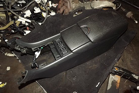 КОНСОЛЬ СРЕДНЯЯ INFINITI EX35 J50 2007-2013