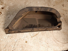 ПЕНАЛ БАГАЖНИКА ПРАВЫЙ LEXUS RX300 XU10 1998-2003