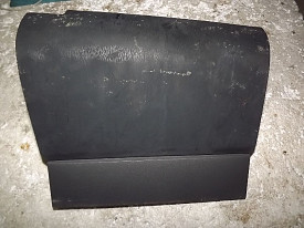 БАРДАЧОК ПЕРЕДНЕЙ ПАНЕЛИ НИЖНИЙ TOYOTA PRIUS XW20 2003-2009