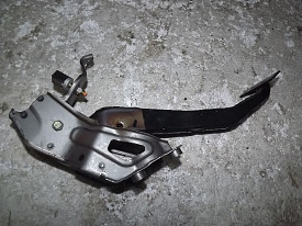 ПЕДАЛЬ ТОРМОЗА TOYOTA PRIUS XW20 2003-2009