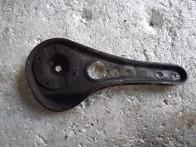 КОСЫНКА ПЕРЕДНЯЯ ПРАВАЯ TOYOTA COROLLA E140-150 2007-2012