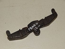 НАКЛАДКА ЗАМКА КАПОТА TOYOTA LAND CRUISER PRADO 120 2003 - 2009