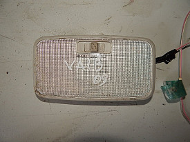 ПЛАФОН ПОТОЛКА СРЕДНИЙ ВЕРХ PONTIAC VIBE 2 2008-2010