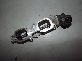 ЗАСЛОНКА ВПУСКНОГО КОЛЛЕКТОРА ЛЕВАЯ 2.0 SUBARU XV GP-G33 2011-2017