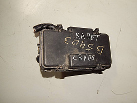 БЛОК ПРЕДОХРАНИТЕЛЕЙ ПОДКАПОТНЫЙ (С КОРПУСОМ) HONDA CR-V 2 RD5/8 2001-2006