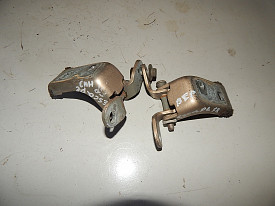 ПЕТЛИ ДВЕРИ ПЕРЕДНИЕ ПРАВЫЕ (ПАРА) FORD ESCAPE 1 2000-2006