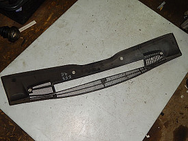 ВЕТРОВАЯ ПАНЕЛЬ (ЖАБО) BMW X5 E53 1999-2006