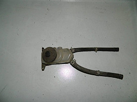 БАЧОК ТОРМОЗНОЙ TOYOTA SIENNA XL10 1997-2003