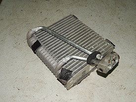 ИГЛА ИСПАРИТЕЛЯ КОНДИЦИОНЕРА CAYENNE 955 2002-2006