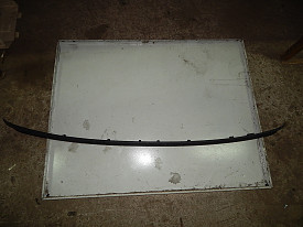 НАКЛАДКА НА БАМПЕР НИЗ BMW 735-740-745-750 E65-66 2001-2008