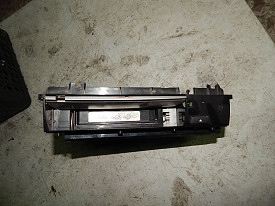 CD CHANGER НА 6-ДИСКОВ (65.12-6 958 205) BMW 7-SERIES 735-740-745-750 E65-66 2001-2008