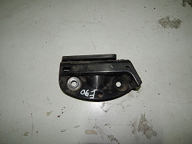 КРЕПЛЕНИЕ БАМПЕРА ЗАДНЕЕ ПРАВОЕ  BMW 320i-328i E90 2005-2012