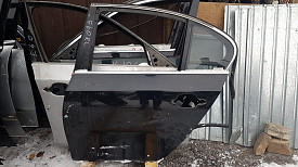 ДВЕРЬ ЗАДНЯЯ ЛЕВАЯ BMW 530 E60 2003-2010