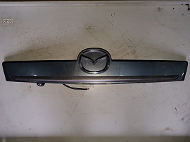 НАКЛАДКА ДВЕРИ БАГАЖНИКА С КАМЕРОЙ ЗАДНЕГО ВИДА 3.7 MAZDA CX-9 TB 2007-2015
