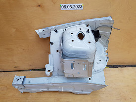 ЛОНЖЕРОН ПЕРЕДНИЙ ПРАВЫЙ MERCEDES-BENZ C300 W204 2007-2014