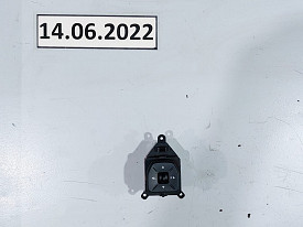 КНОПКА РЕГУЛИРОВКИ ЗЕРКАЛ HYUNDAI TUCSON 2 LM - IX35 1 LM 2009-2015