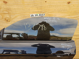 СТЕКЛО ДВЕРИ ПЕРЕДНЕЕ ЛЕВОЕ (4R3Z-6321411-AA) FORD MUSTANG S-197 2004-2014