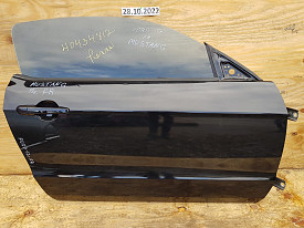 ДВЕРЬ ПЕРЕДНЯЯ ПРАВАЯ (ЧЕРНАЯ) FORD MUSTANG S-197 2004-2014