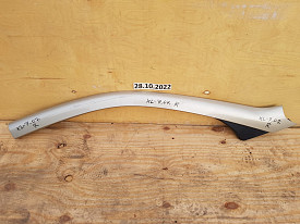 ДЕКОР НАКЛАДКА ПЕРЕДНЕЙ ПРАВОЙ СТОЙКИ SUZUKI XL-7 2 2007-2009