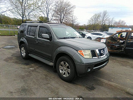 KZ-6 2005 NISSAN PATHFINDER LE 4.0L DOHC SMPI 24-VALVE V6 4X4 Drive