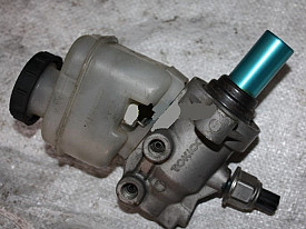 ГЛАВНЫЙ ТОРМОЗНОЙ ЦИЛИНДР 3.5-4.5 (2 ДАТЧИКА) INFINITI FX35 S50 2002-2008