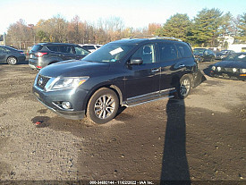 KZ-6 2015 NISSAN PATHFINDER SL 3.5L V6 4X4 Drive