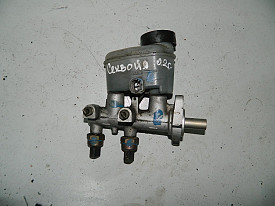 ГЛАВНЫЙ ТОРМОЗНОЙ ЦИЛИНД TOYOTA TUNDRA K30-40 1999-2006