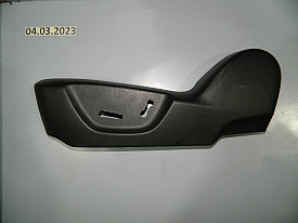 ПЛАСТИКОВАЯ НАКЛАДКА ПЕРЕДНЕГО ЛЕВОГО СИДЕНИЯ (ЧЕРНЫЙ) (FU-25LG-401) MAZDA 6 GJ 2012-2018