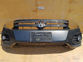 БАМПЕР ПЕПРЕДНИЙ (В СБОРЕ С ПРОТИВОТУМАНКАМИ И РЕШЕТКОЙ) (СЕРЫЙ) VOLKSWAGEN TIGUAN NF 2011-2017