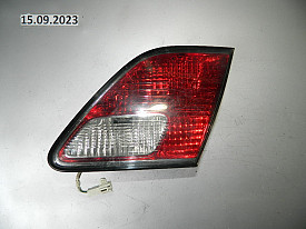 ФОНАРЬ КРЫШКИ БАГАЖНИКА ПРАВЫЙ (ФАРА) LEXUS ES300-ES330 XV30 2001-2003