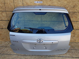 ДВЕРЬ БАГАЖНИКА (КРЫШКА БАГАЖНИКА) (В СБОРЕ ПОЛНОСТЬЮ) (СЕРЕБРО) TOYOTA MATRIX E130 2002-2007