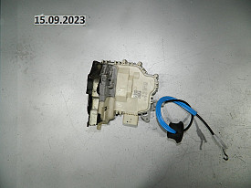 ЗАМОК ДВЕРИ ПЕРЕДНИЙ ПРАВЫЙ (6-КОНТАКТОВ) (8J1837016D) AUDI A4 B8 2007-2015