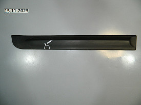 НАКЛАДКА ДВЕРИ ЗАДНЯЯ ПРАВАЯ (87780-2B000) (ПОЦАРАПАНАЯ) HYUNDAI SANTA FE 2 CM 2006-2012