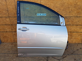 ДВЕРЬ ПЕРЕДНЯЯ ПРАВАЯ 1 (С НЕЗНАЧИТЕЛЬНЫМ ПОВРЕЖДЕНИЕМ) (СЕРЕБРО) TOYOTA SIENNA XL20 2003-2009