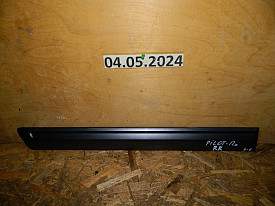 МОЛДИНГ ДВЕРИ ЗАДНИЙ ПРАВЫЙ НИЗ (75303-SZAA-A010) HONDA PILOT 2 YF4 2008-2015