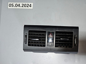 ДЕФЛЕКТОР ПЕРЕДНЕЙ ПАНЕЛИ ЦЕНТРАЛЬНЫЙ MERCEDES-BENZ GLK350 X204 2008-2015