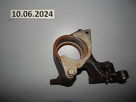 КРОНШТЕЙН ОПОРЫ ПОДШИБНИКА ПРИВОДА ПЕРЕДНИЙ ПРАВЫЙ NISSAN PATHFINDER R52 2012-2021
