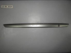 НАКЛАДКА КРЫШКИ БАГАЖНИКА (76801-0D060) TOYOTA YARIS XP90 2005-2012