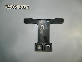 КРЕПЛЕНИЕ РЕШЕТКИ РАДИАТОРА (A2048850736) MERCEDES-BENZ С250-C300-C350 W204 2007-2014