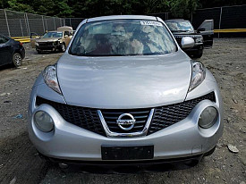 KZ-4 2013 NISSAN JUKE S 1.6L 4 All wheel drive