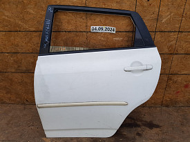 ДВЕРЬ ЗАДНЯЯ ЛЕВАЯ (БЕЛАЯ) TOYOTA MATRIX E140 2008-2013
