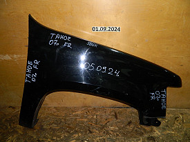 КРЫЛО ПЕРЕДНЕЕ ПРАВОЕ (ЧЕРНОЕ) CHEVROLET TAHOE GMT900 2006-2014