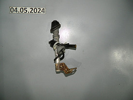 НАПРАВЛЯЮЩАЯ АНТЕНА КРЫЛА ПЕРЕДНЯЯ ПРАВАЯ (С ЗАГЛУШКОЙ) MITSUBISHI ENDEAVOR D7-W 2003-2011