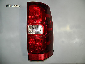 ФОНАРЬ КРЫЛА ПРАВЫЙ (ФАРА) CHEVROLET TAHOE GMT900 2006-2014