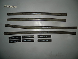 МОЛДИНГ КРЫШИ (R-L) (КОМЛЕКТ) (С ЗАГЛУШКАМИ) TOYOTA MATRIX E140 2008-2013