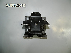 ПОДУШКА ДВИГАТЕЛЯ 6.0 (R-L) (РЕЗИНКА ПОТРЕСКАЛАСЬ) CADILLAC ESCALADE T800 2001-2006