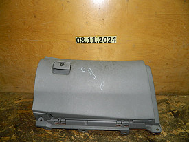 БАРДАЧОК ПЕРЕДНЕЙ ПАНЕЛИ (СЕРЫЙ) (НЕБОЛЬШИЕ ЦАРАПИНЫ) TOYOTA HIGHLANDER XU40 2007-2013